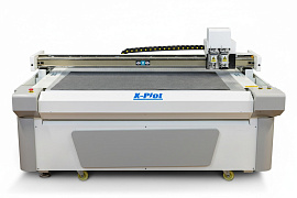 Планшетный режущий плоттер LT-1615F