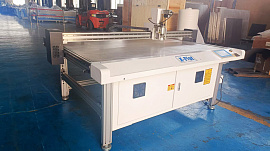 Планшетный режущий плоттер LT-1615F